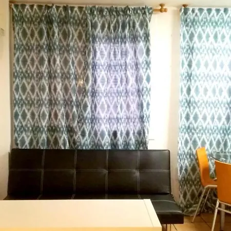 Studio In Sitges, With Wonderful City View And Wifi - 200 M From The Beach Apartman Sitges